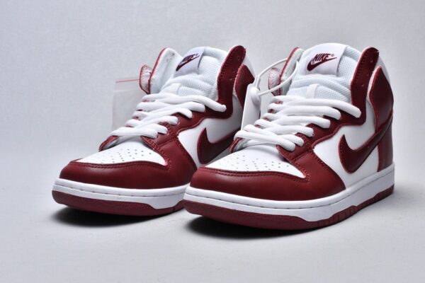 RÉPLICA NIKE DUNK HIGH SAIL TEAM RED - Imagen 3