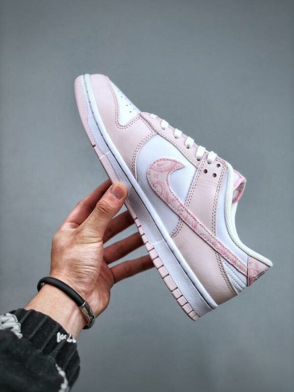 RÉPLICA NIKE DUNK LOW 'PINK PAISLEY' - Imagen 9