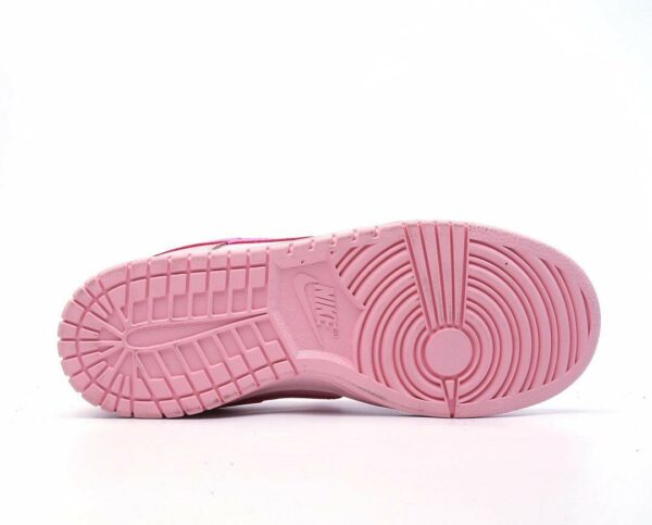RÉPLICA NIKE DUNK LOW TRIPLE PINK - Imagen 4