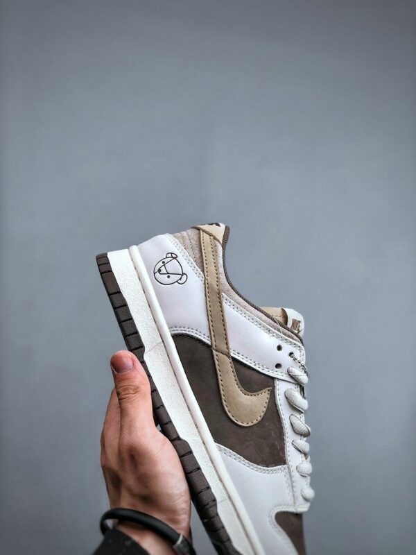 RÉPLICA OTOMO KATSUHIRO X NIKE SB DUNK LOW - Imagen 4