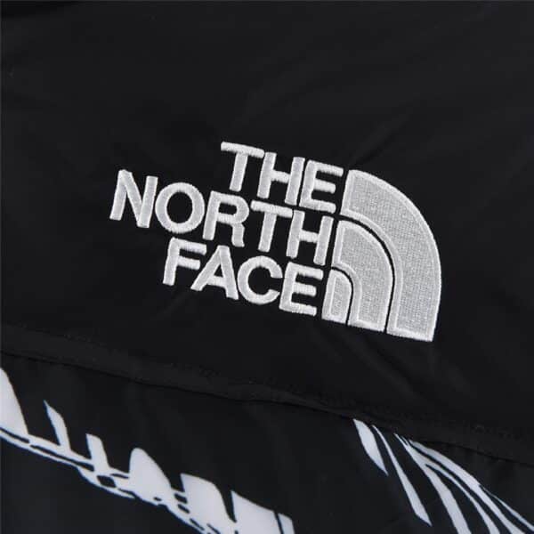 RÉPLICA THE NORTH FACE NUPTSE PARKA 700 ‘NEGRA' - Imagen 6