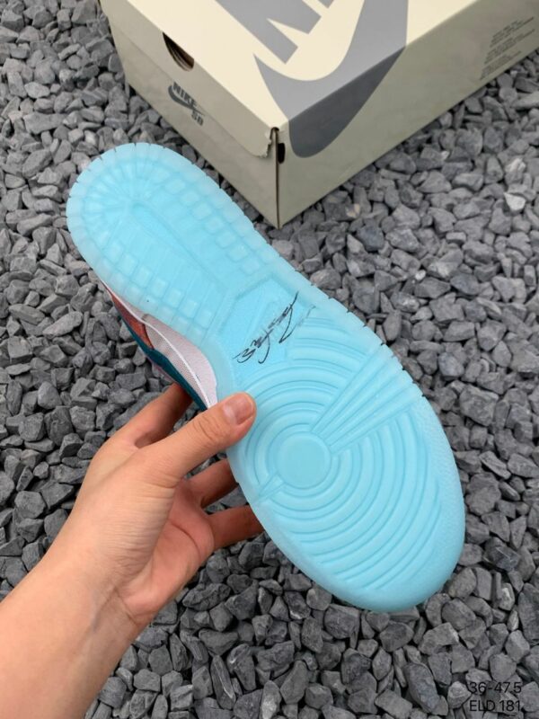 RÉPLICA SB DUNK LOW FUTURA LABORATORIES 'BLEACHED AQUA' - Imagen 5