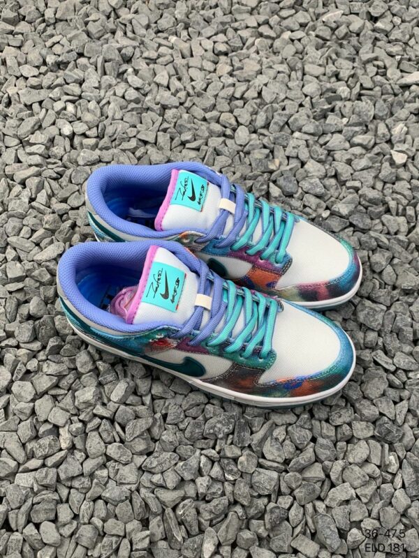 RÉPLICA SB DUNK LOW FUTURA LABORATORIES 'BLEACHED AQUA' - Imagen 4