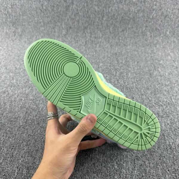RÉPLICA SB DUNK LOW 'VERDY VISTY' - Imagen 5