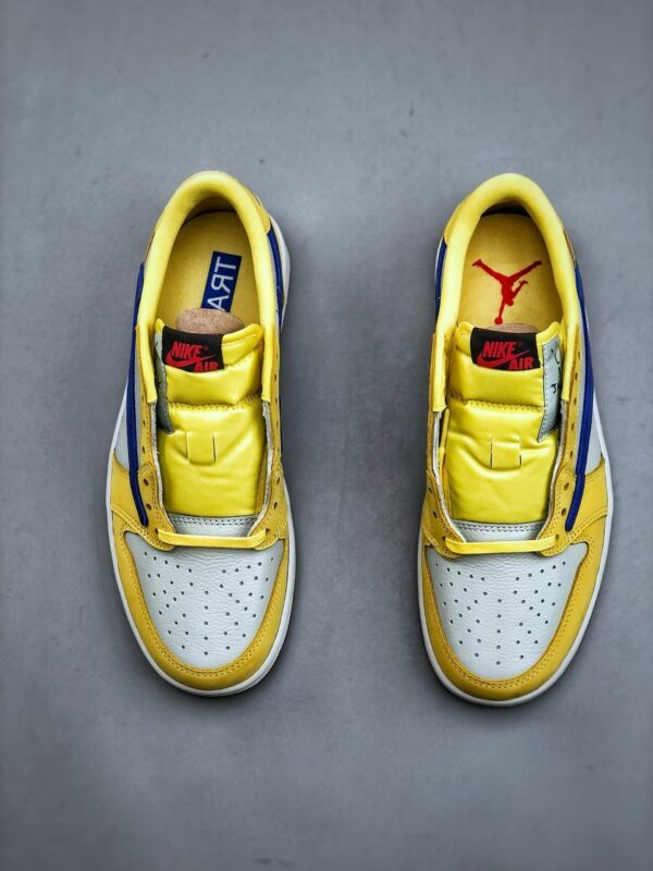 RÉPLICA TRAVIS SCOTT X JORDAN RETRO 1 LOW 'CANARY' - Imagen 6