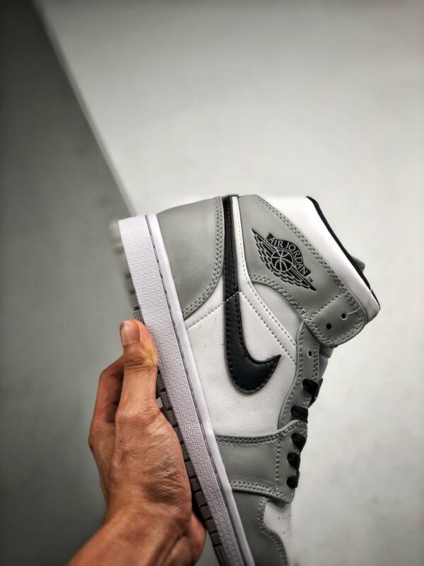 RÉPLICA AIR JORDAN 1 MID 'SMOKE GREY' - Imagen 8