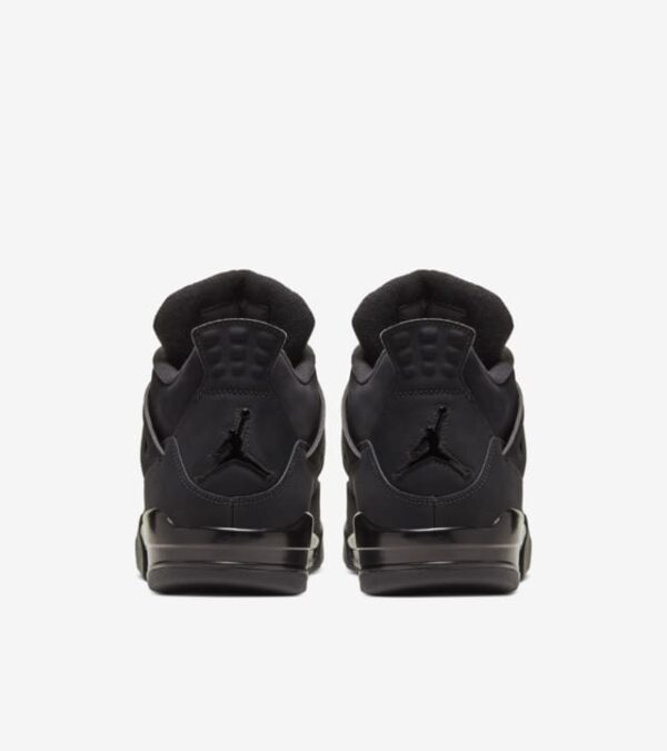 RÉPLICA AIR JORDAN 4 RETRO NEGRAS - Imagen 3