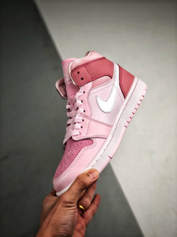 RÉPLICA AIR JORDAN 1 MID 'DIGITAL PINK' - Imagen 6